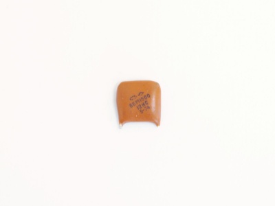 км рыжие; v; м1500 кг 